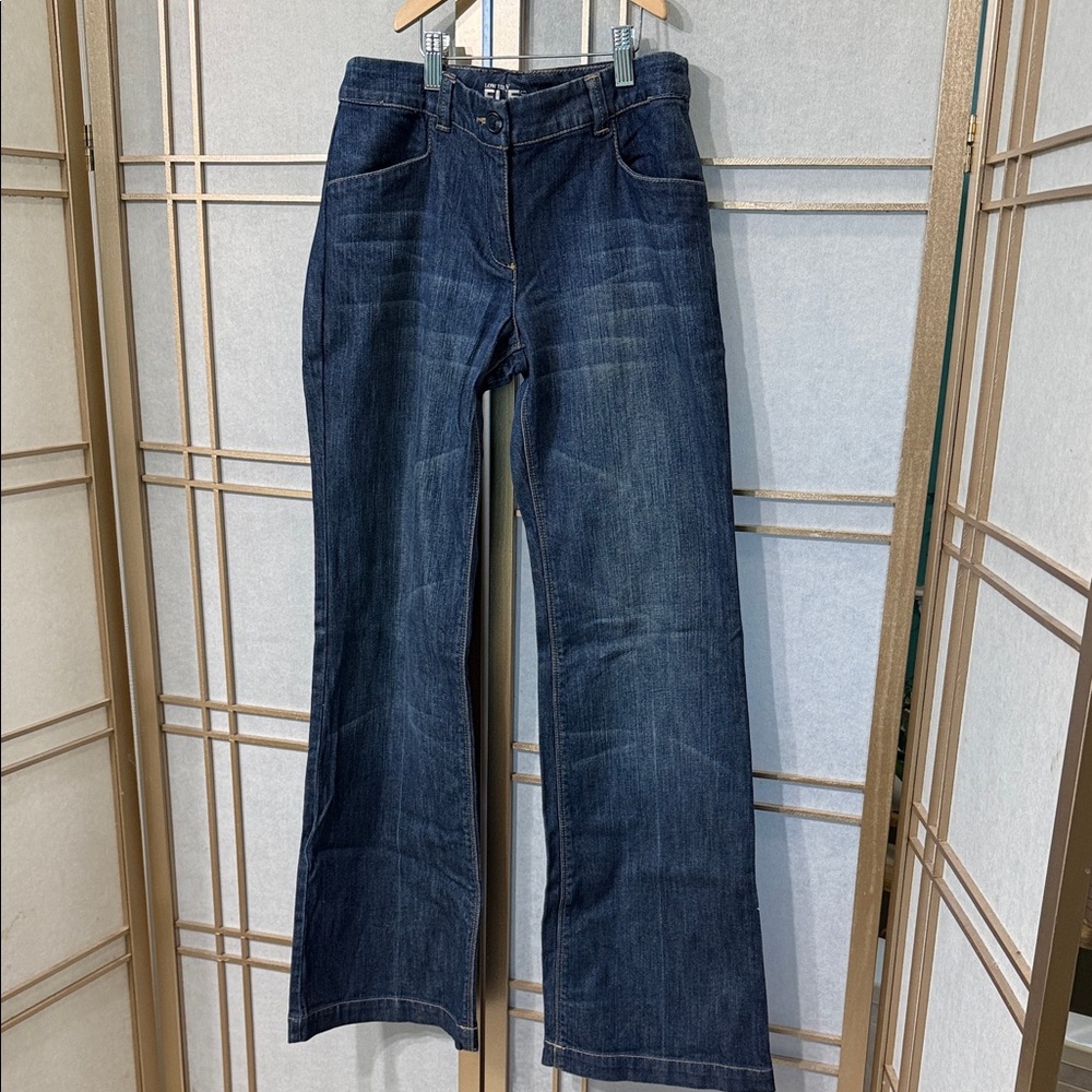 Low rise, flare leg, trouser style jeans, women’s size 4